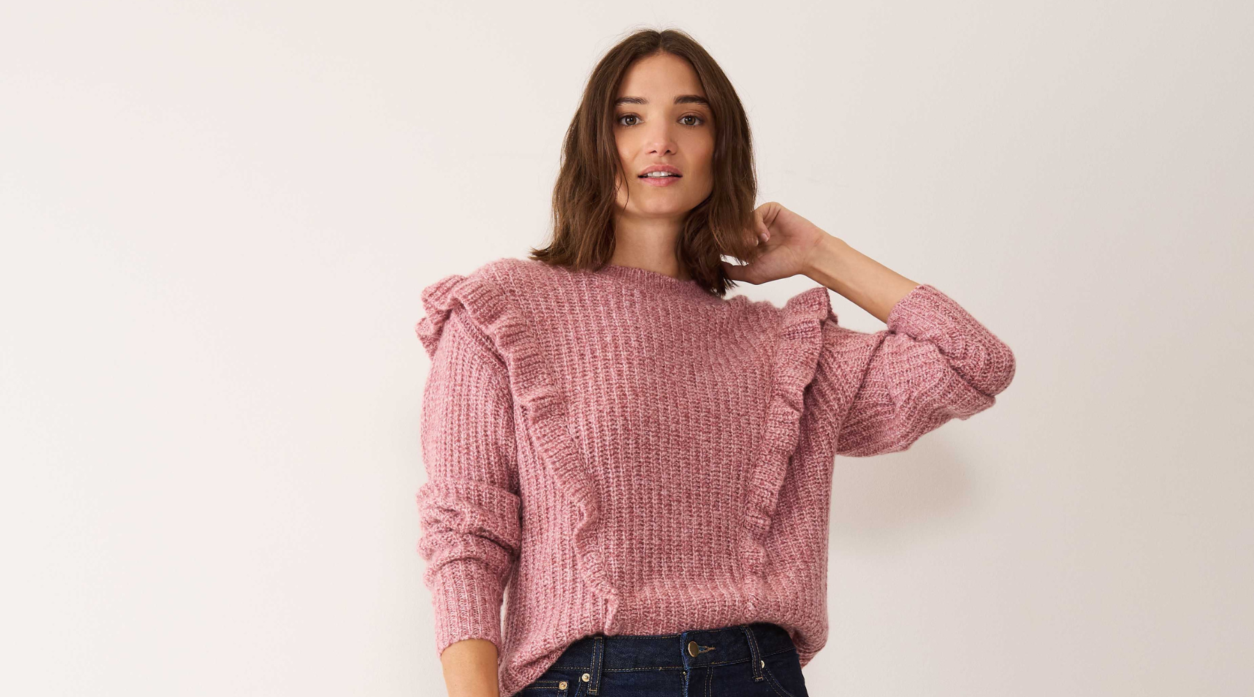 Silk & Cashmere: A Radiant, Silken Take on Luxury Knitwear