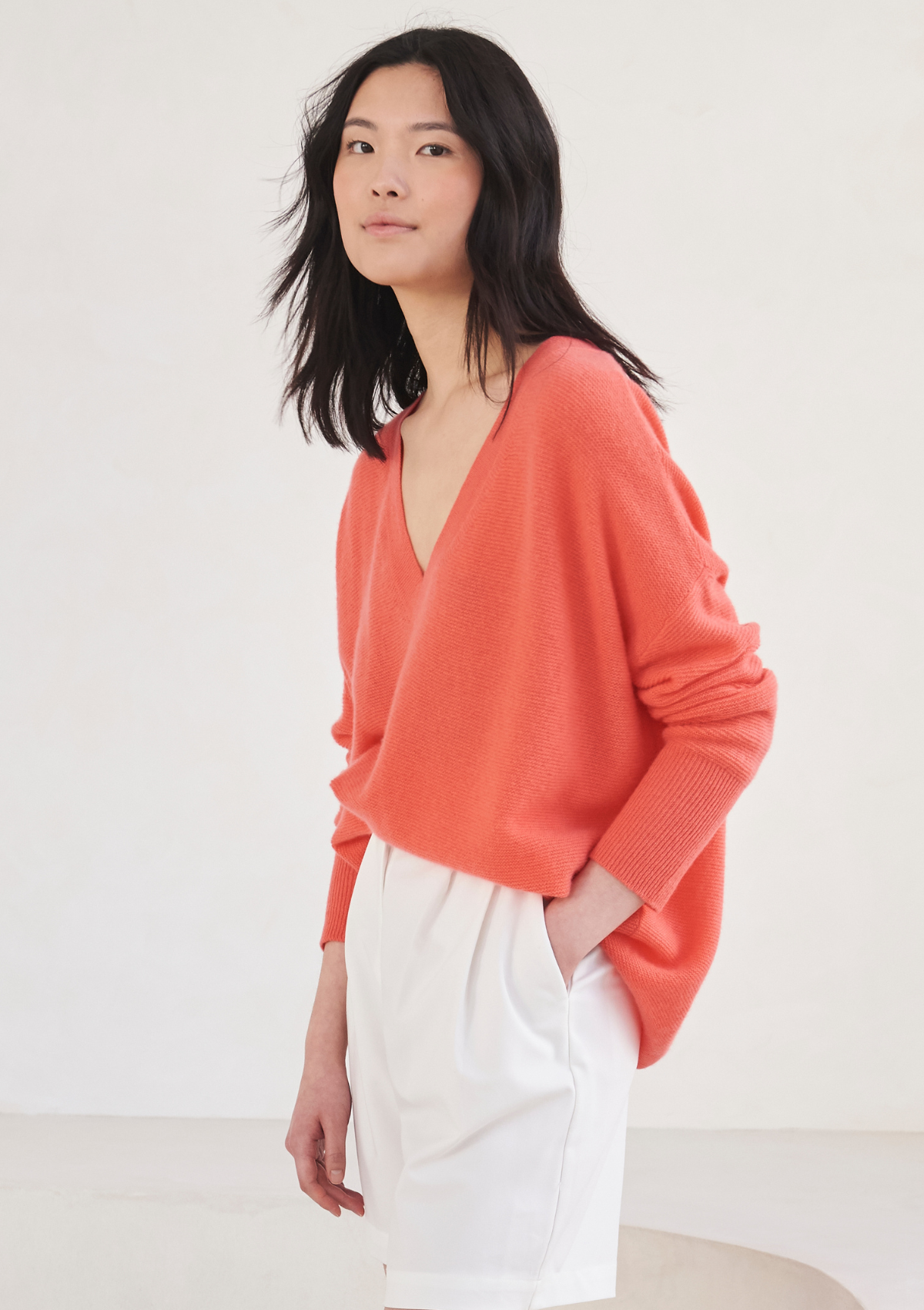 Relaxed Lofty V-Neck Sweater in Hot Coral