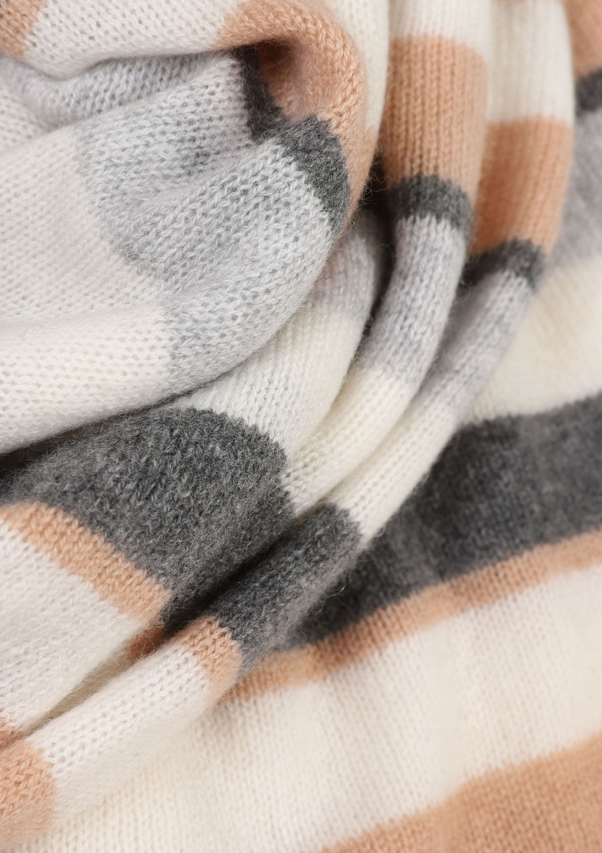 Cashmere Lofty Blanket Scarf in Natural Stripe