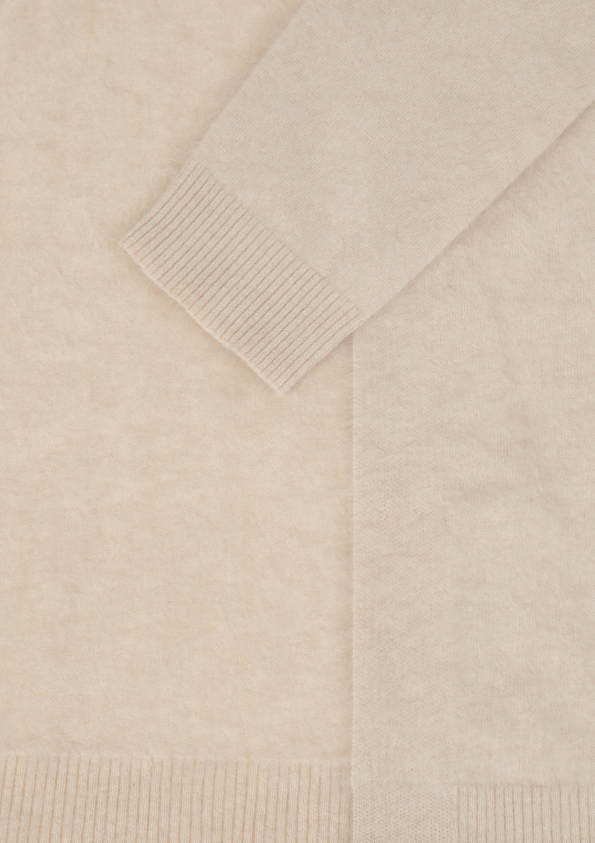 Brushed Cashmere Cardigan in Porcelaine White