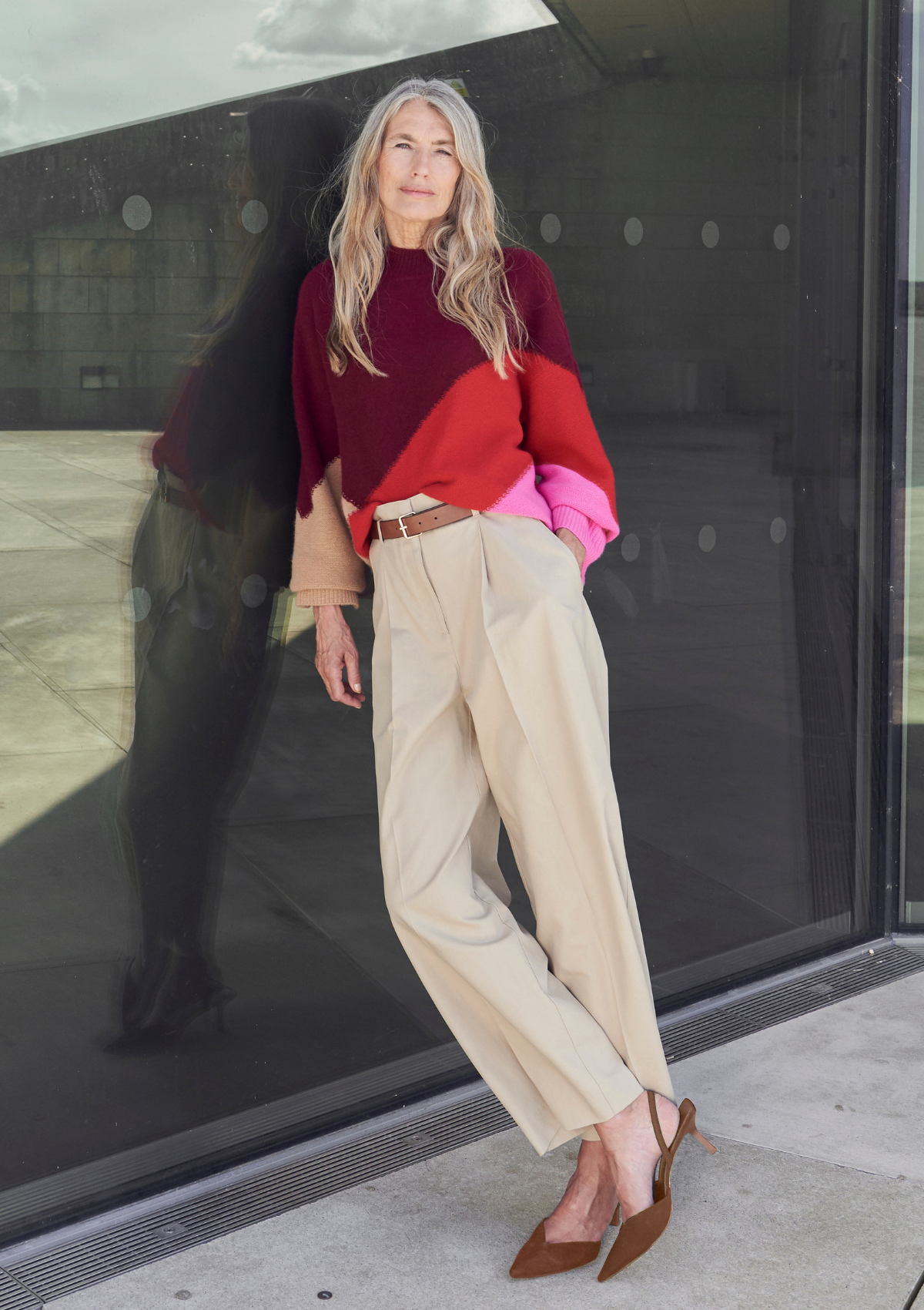 Chunky Colour Block Cashmere Sweater in Plum Red