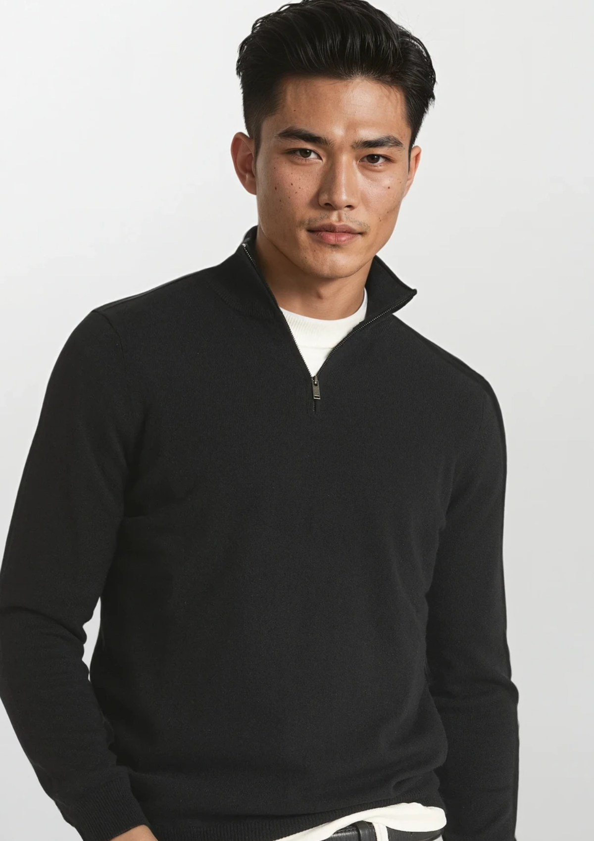 Mens Cashmere Half Zip Sweater in Black