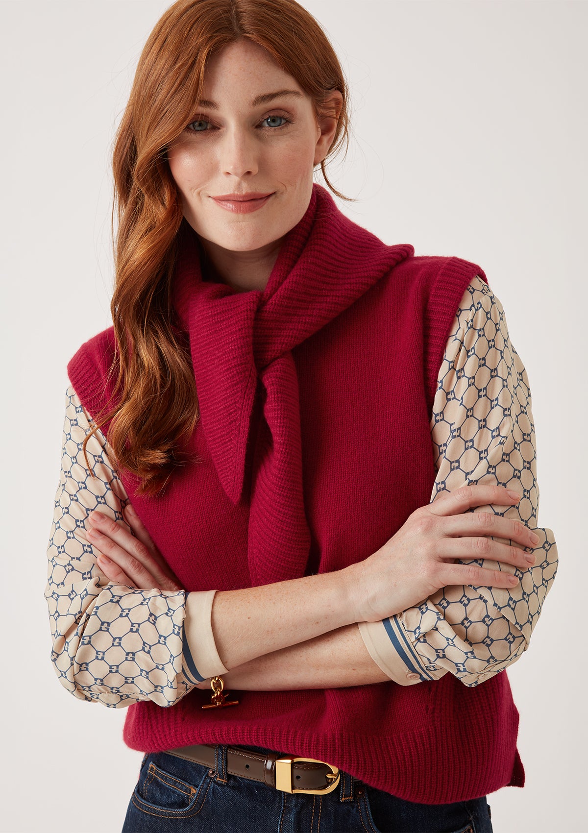 Cashmere Triangle Scarf in Garnet Red