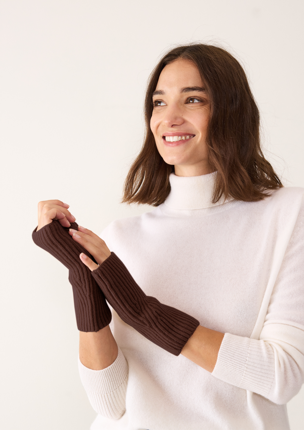 Cashmere Mitt in Americano Brown