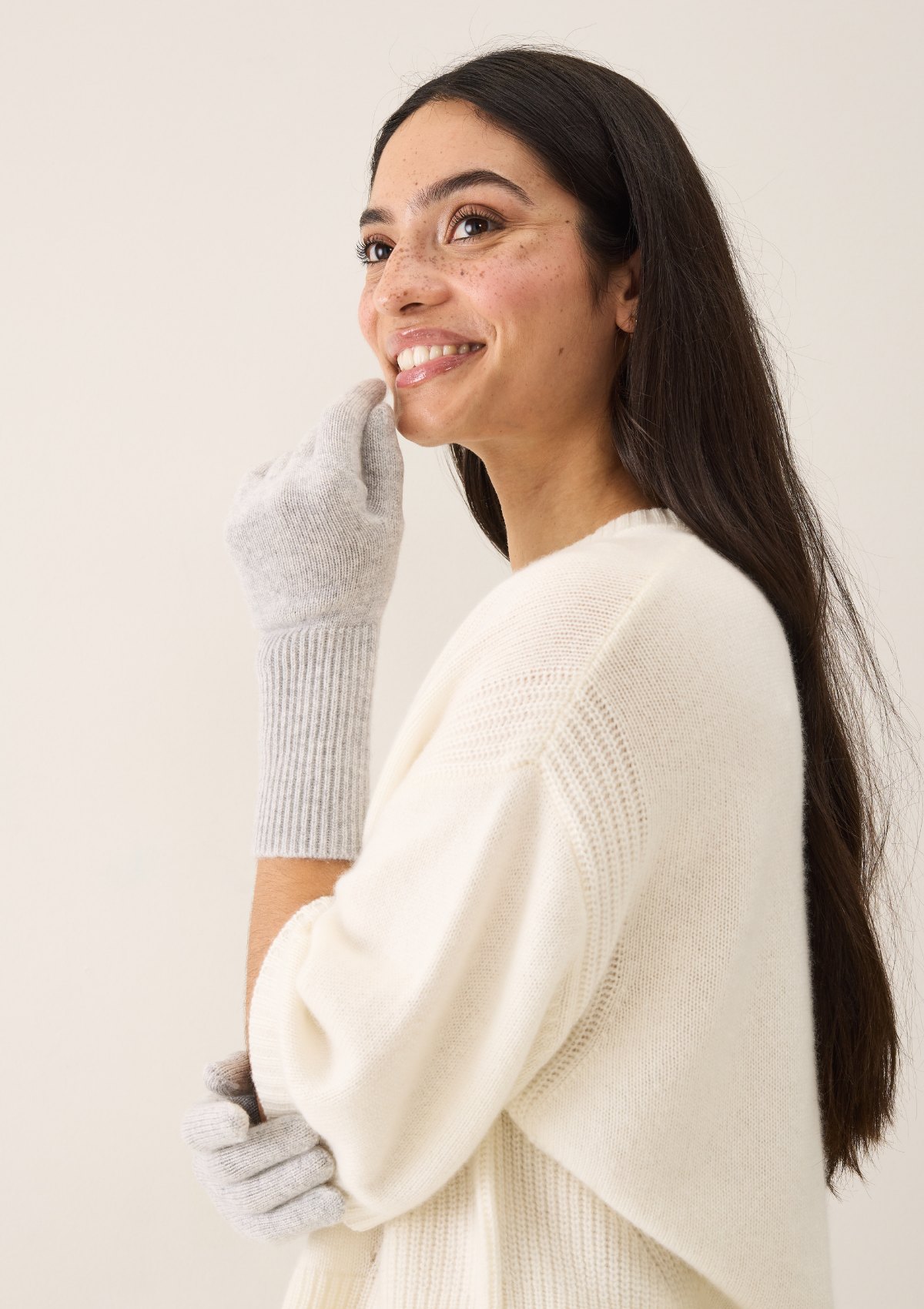 Cashmere Glove in Foggy Grey