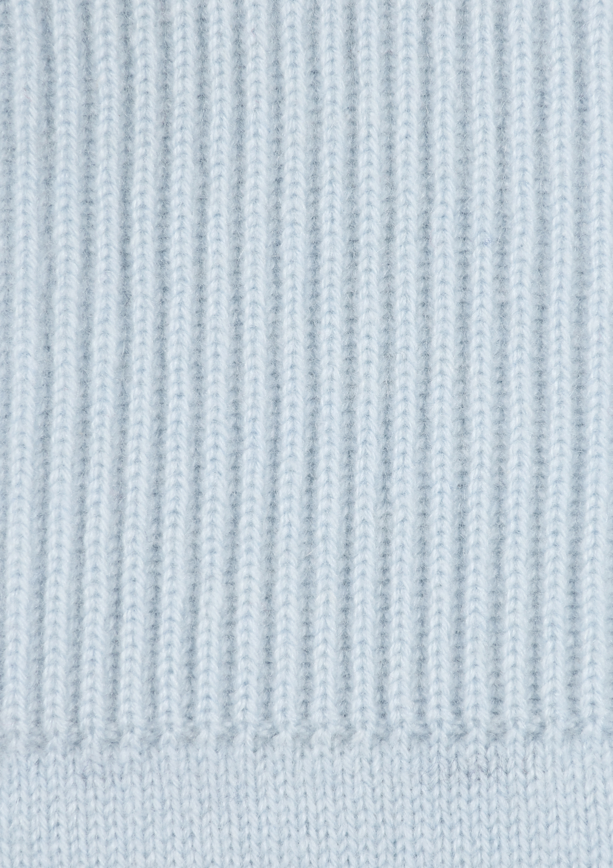 Cashmere Glove in Whisper Blue