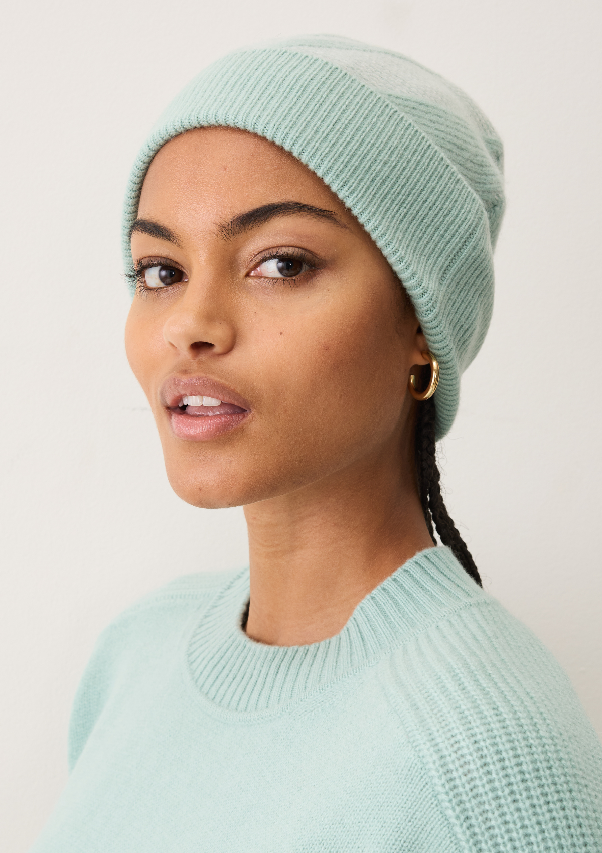 Textured Chevron Hat in Seafoam Green & Snow White