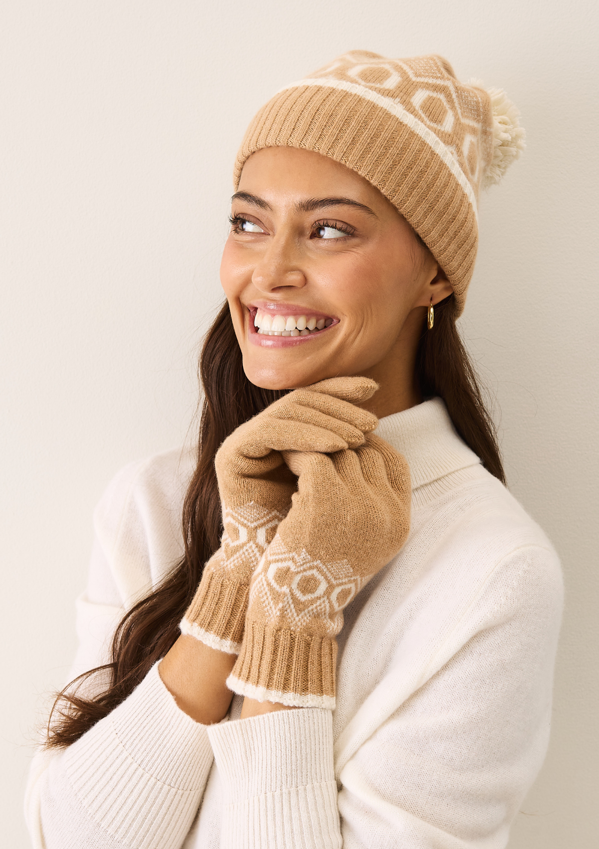 Cashmere Glove in Praline and Chalk
