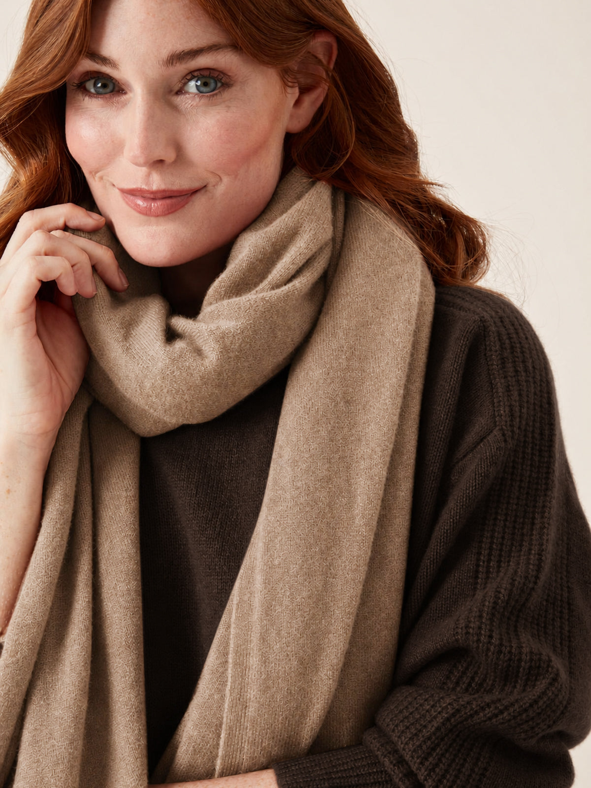 Cashmere Lofty Blanket Scarf in Toffee