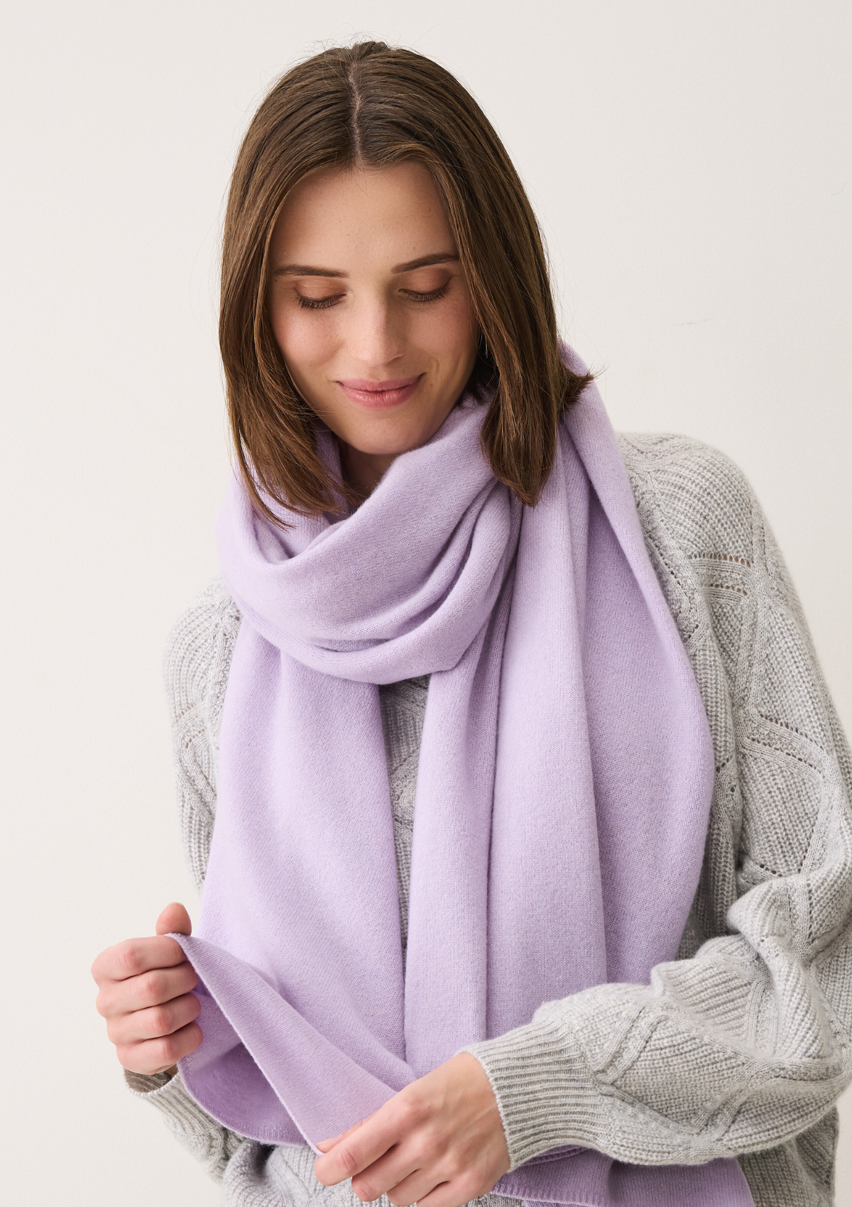 Cashmere Lofty Blanket Scarf in Siberian Lilac