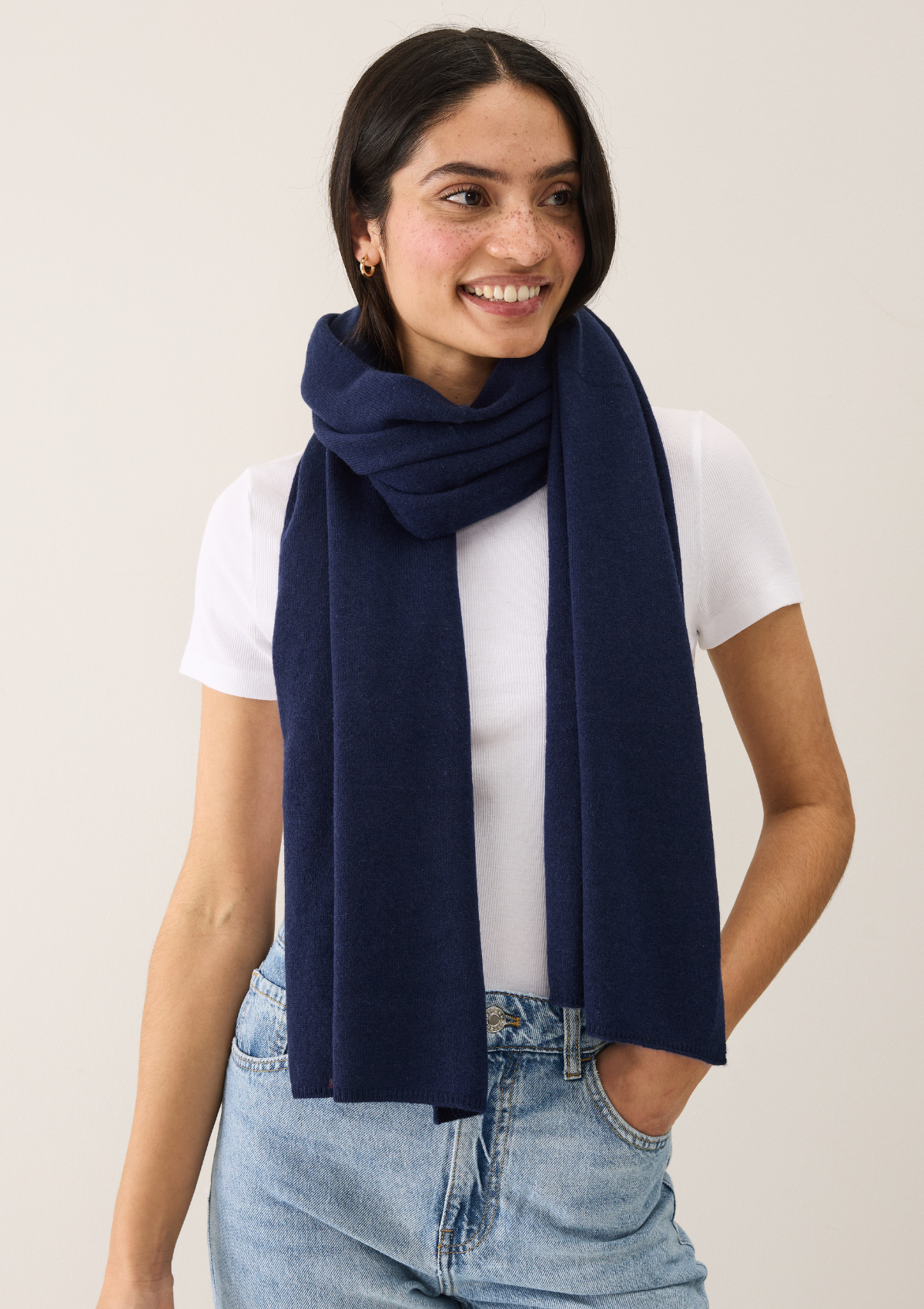 Cashmere Lofty Blanket Scarf in Midnight Blue