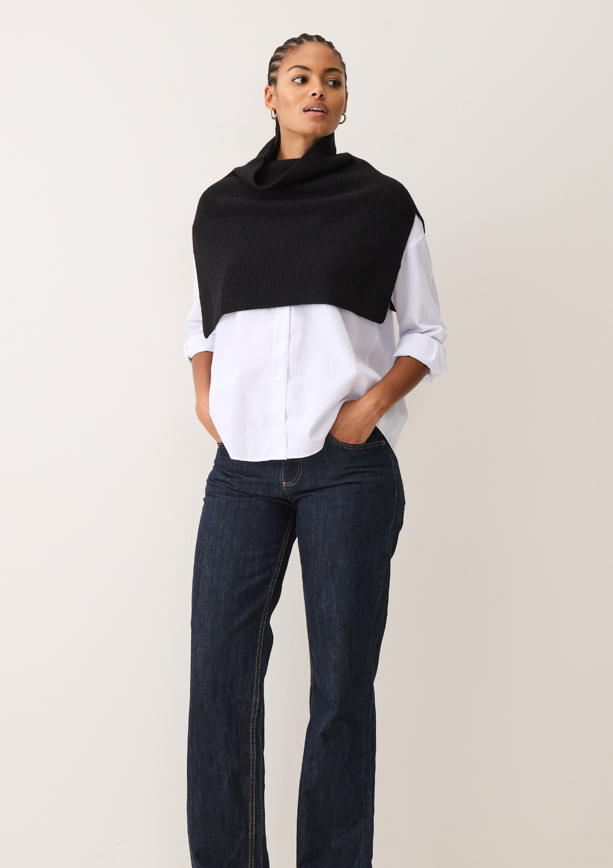 Ribbed Cashmere Snood in Black