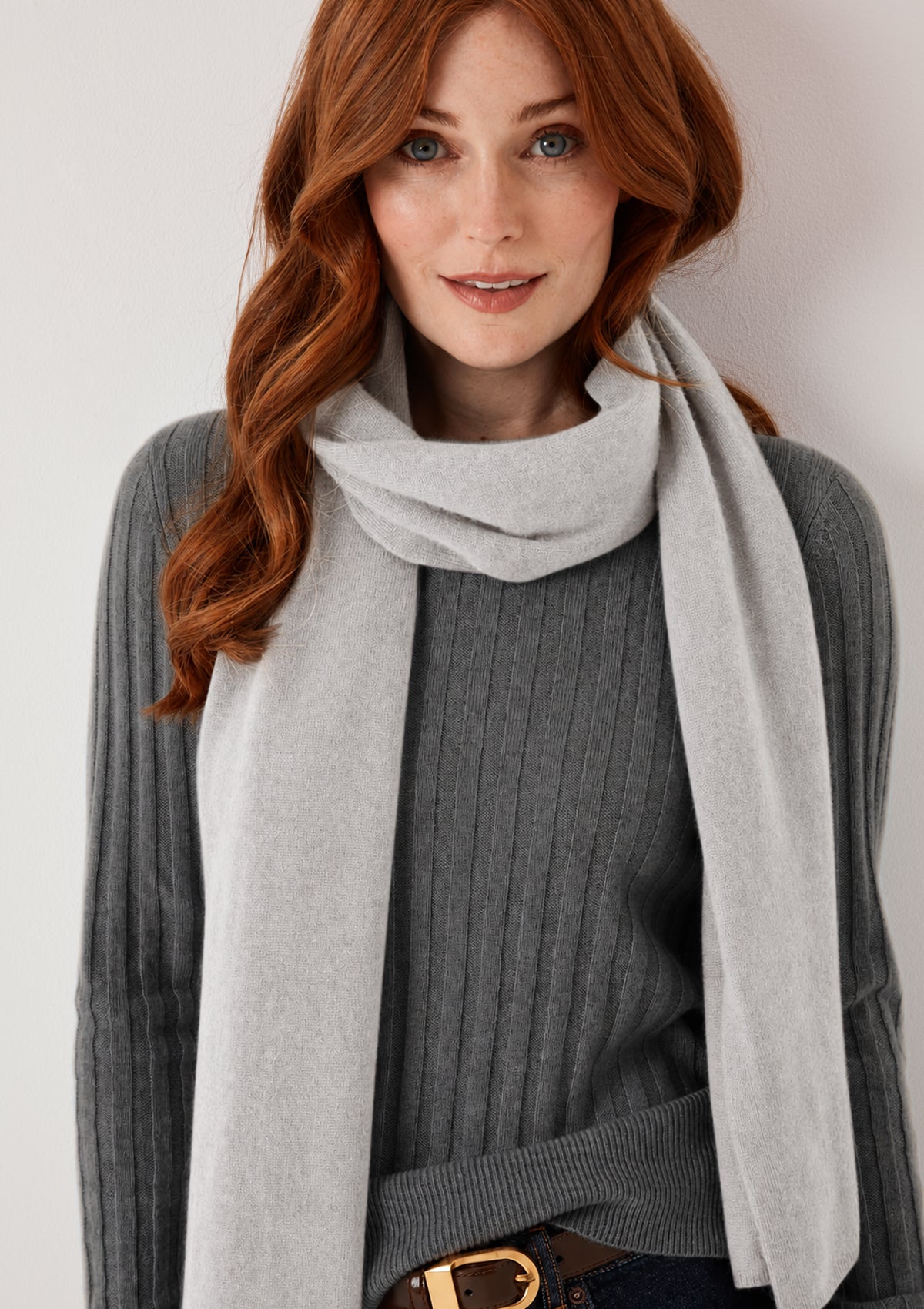 Lofty Cashmere Scarf in Foggy Grey