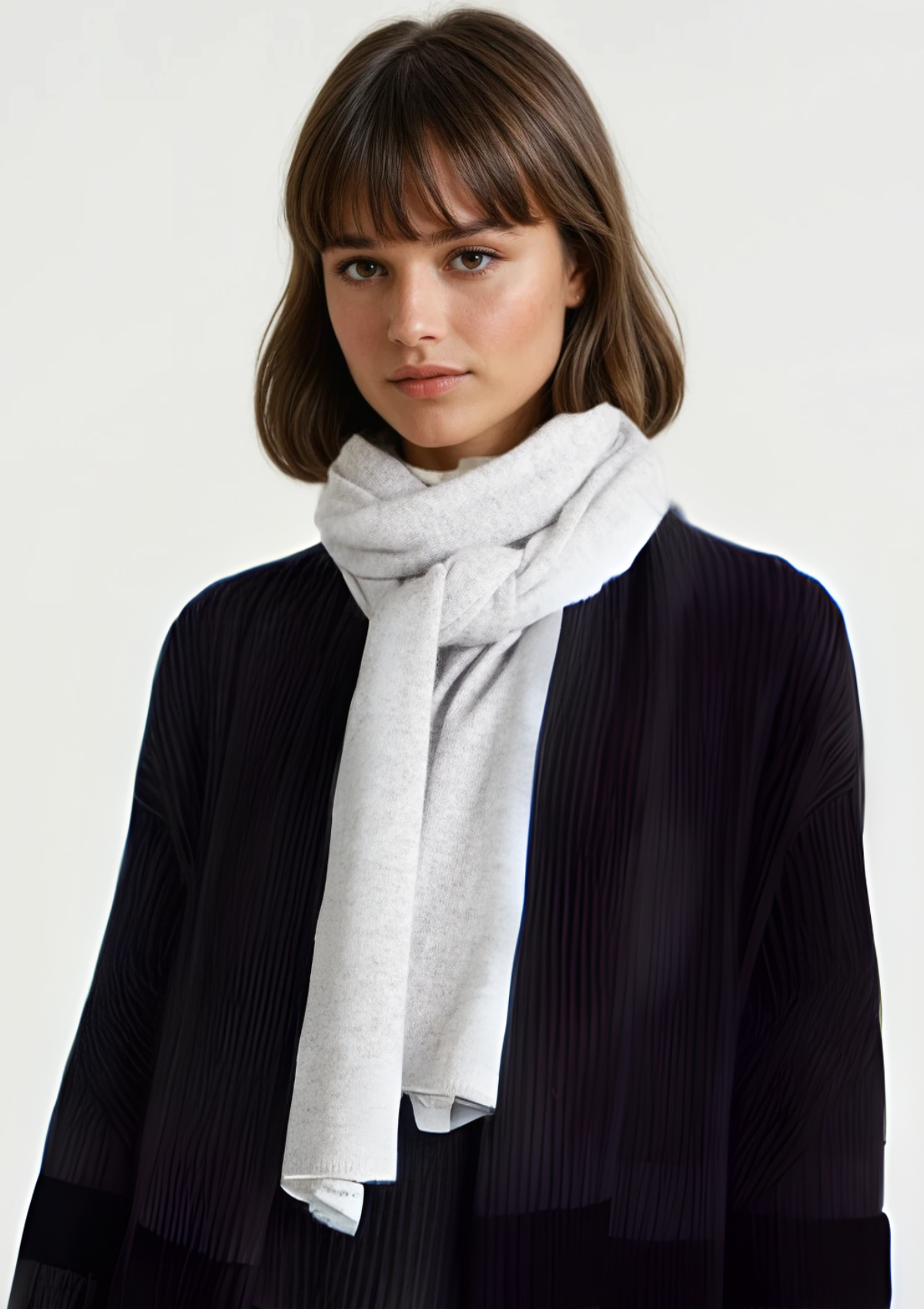 Lofty Cashmere Scarf in Foggy Grey