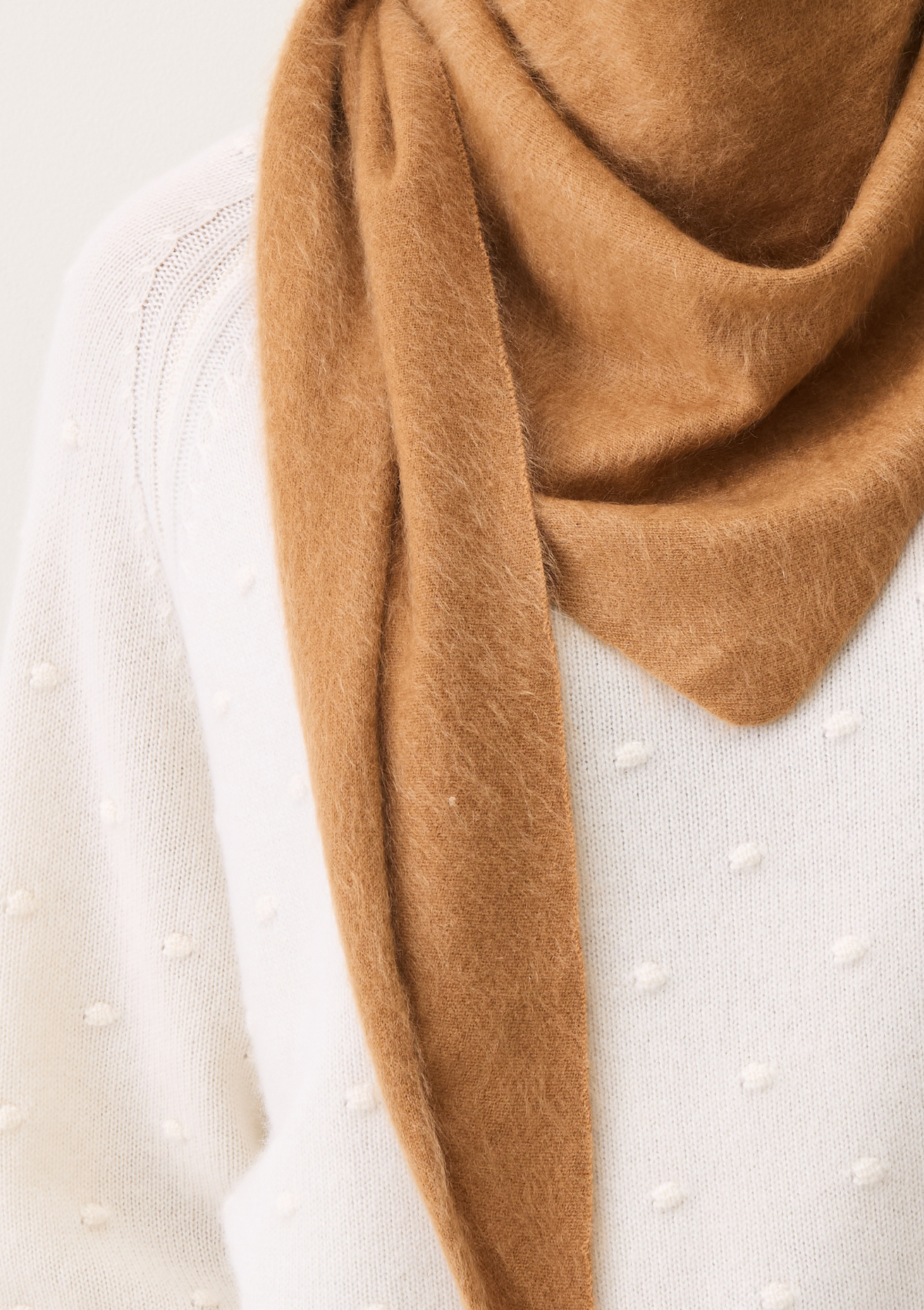 Brushed Triangle Cashmere Scarf in Earth Brown