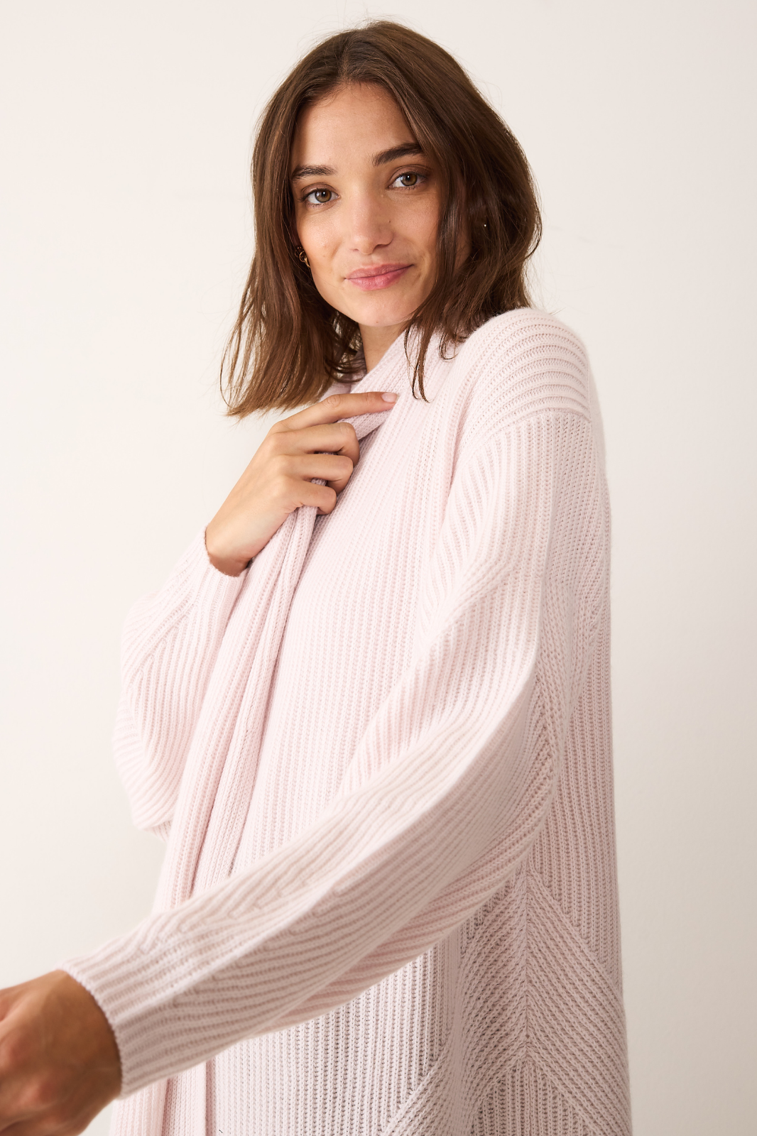 Ribbed Cashmere Coatigan in Ballet Pink
