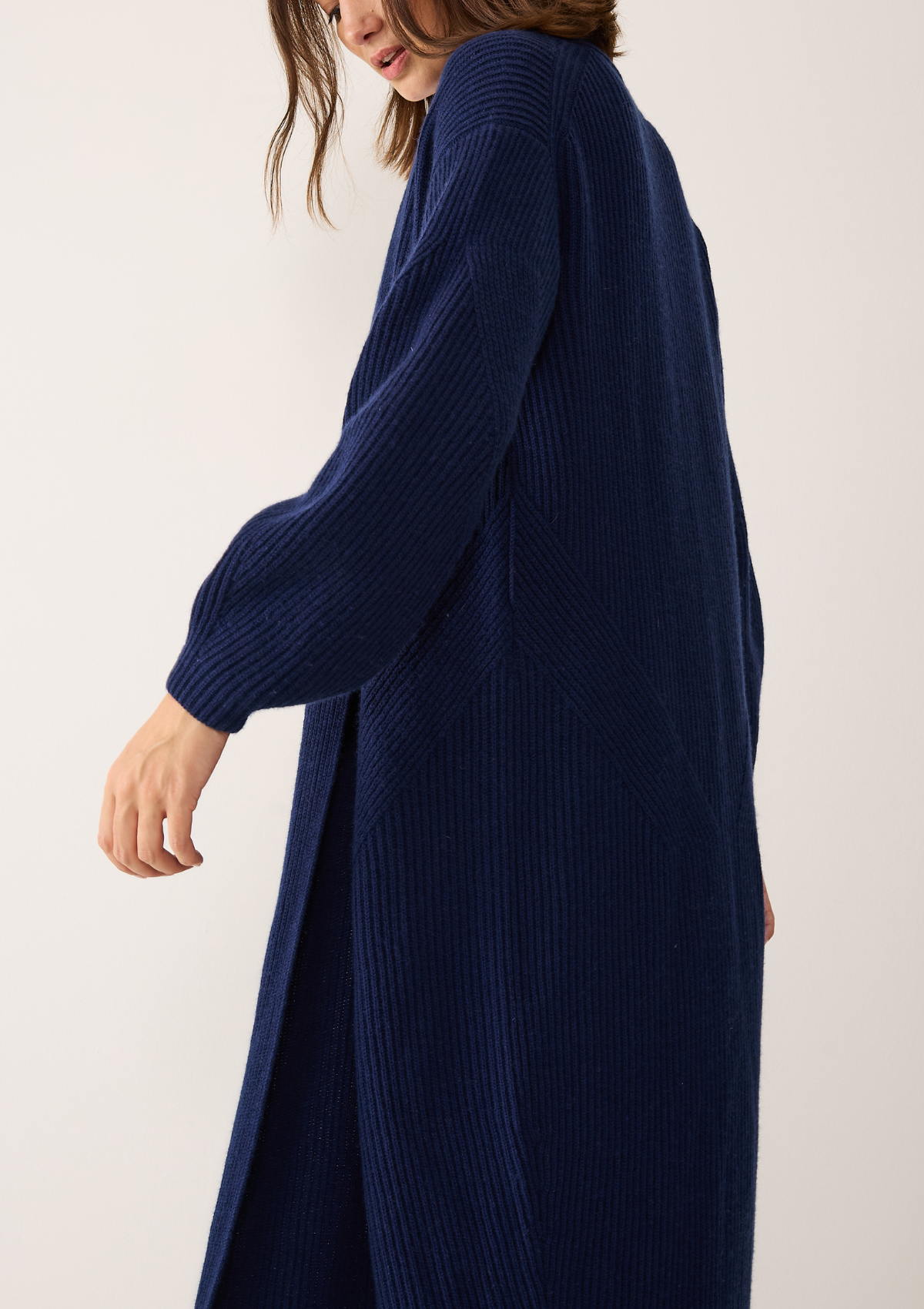 Ribbed Cashmere Coatigan in Midnight Blue