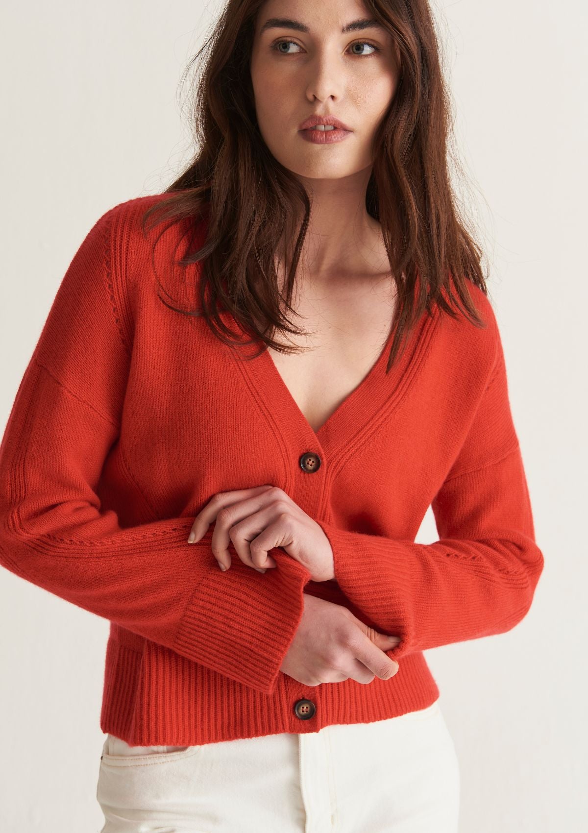 Lofty Cashmere Cardigan in Rouge Red