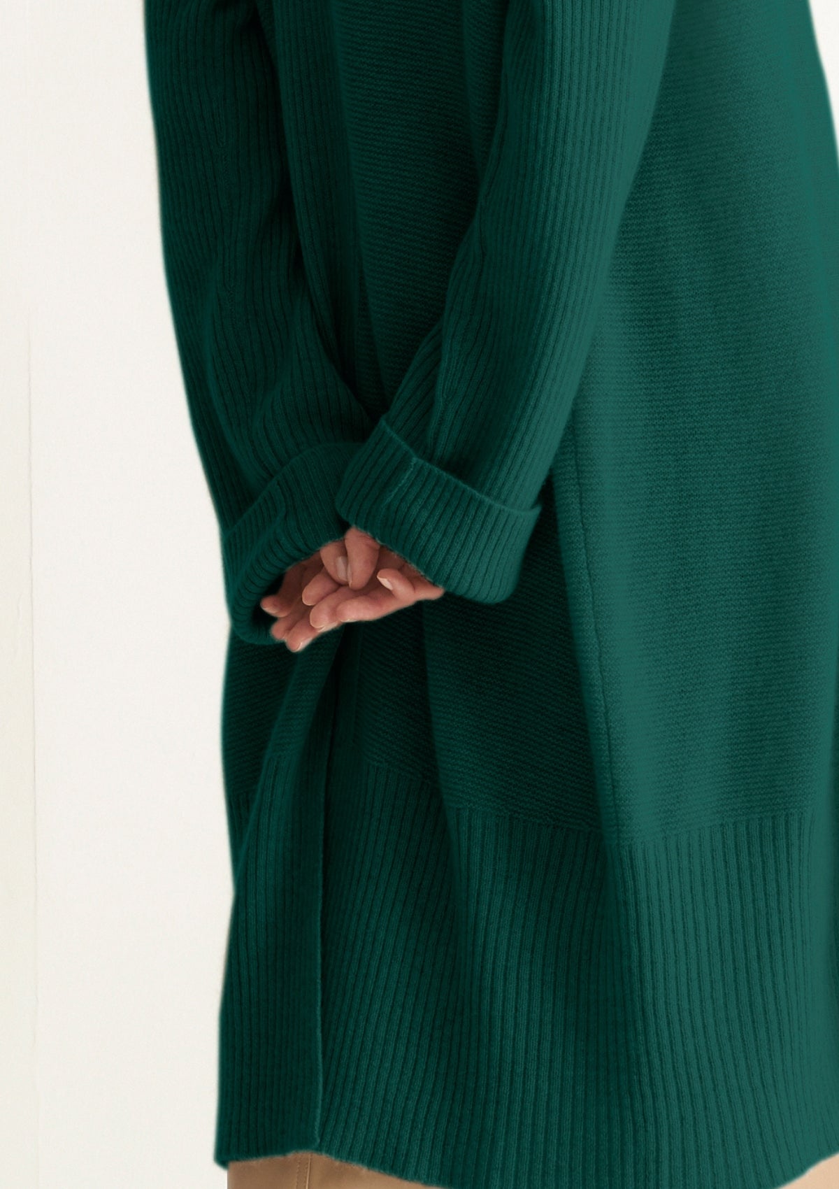 Edge to edge cardigan Bottle
