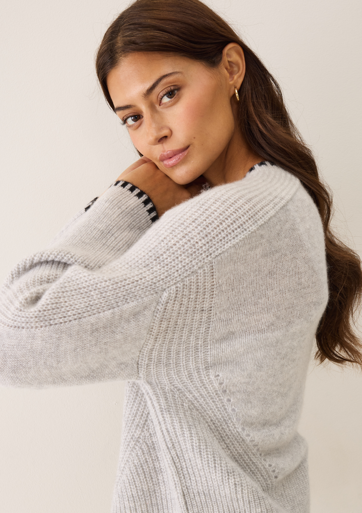 Cashmere Blanket Stitch Cardigan in Mist Grey