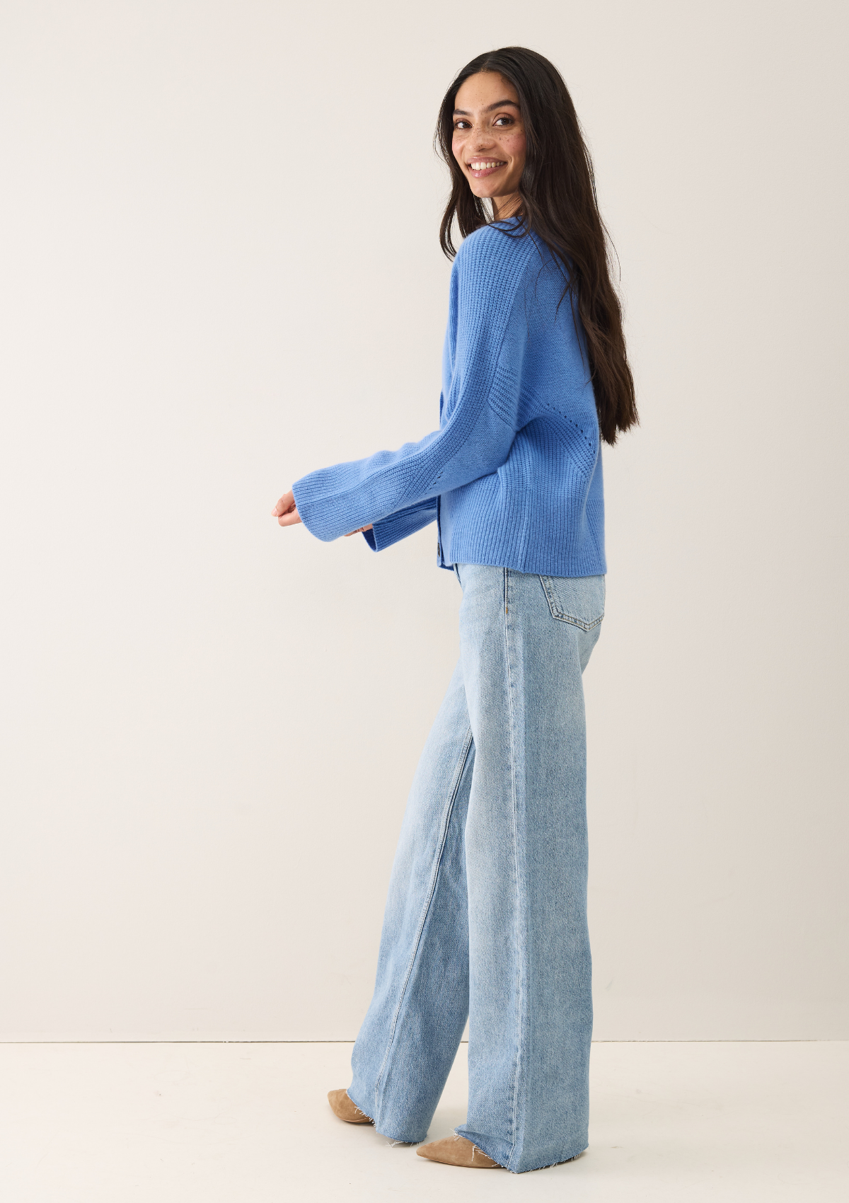 Cashmere Lofty Cardigan in Cornflower Blue