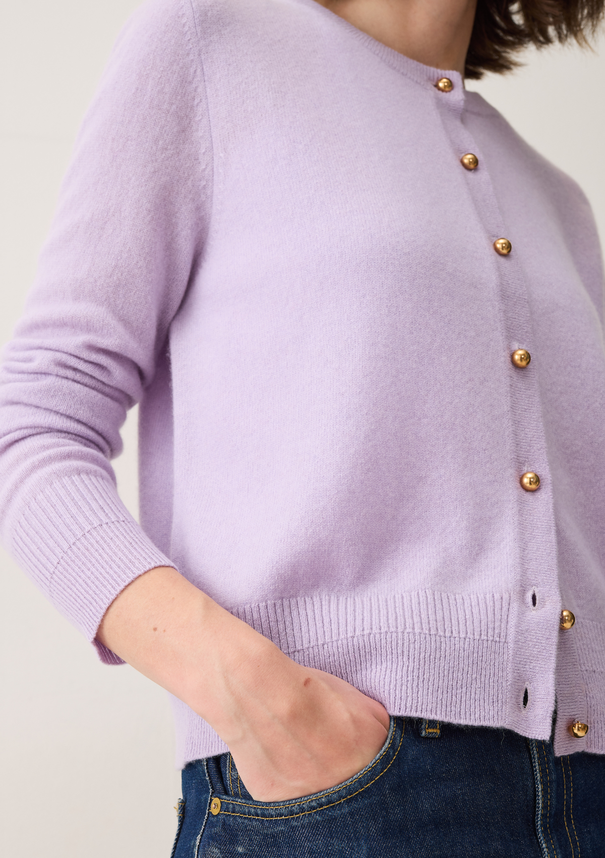 Cashmere Crew Cardigan in Siberian Lilac