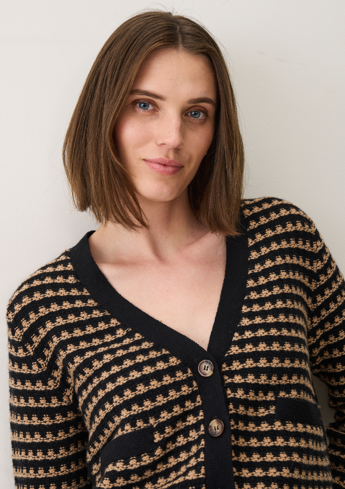Textured Cashmere Cardigan in Black