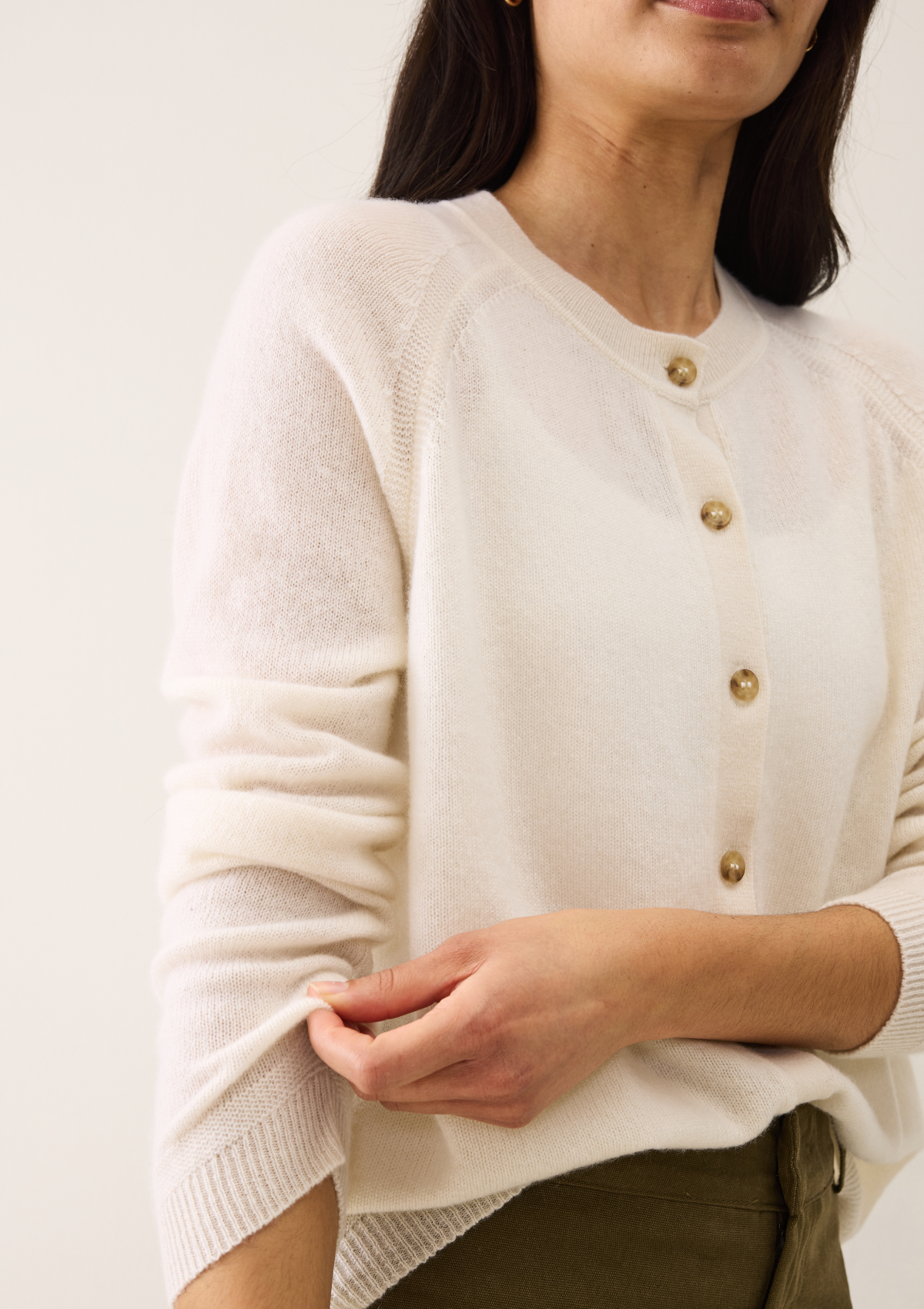 Featherweight Cardigan in Snow White