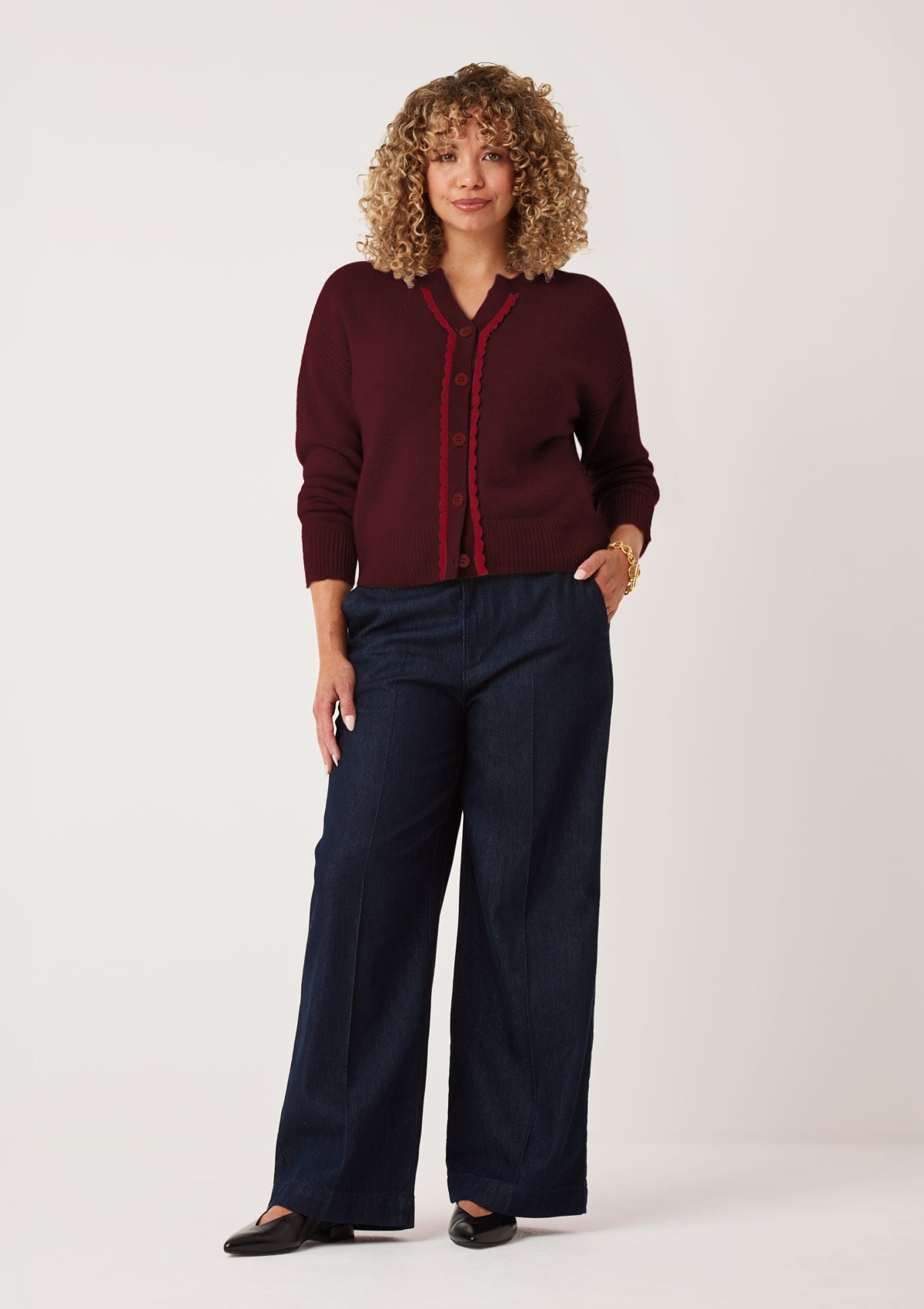 Shell Edge Cardigan in Bordeaux Burgundy