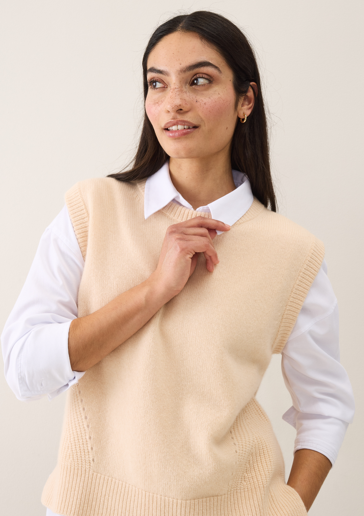 Ribbed Detail Lofty Cashmere Tank in Crème