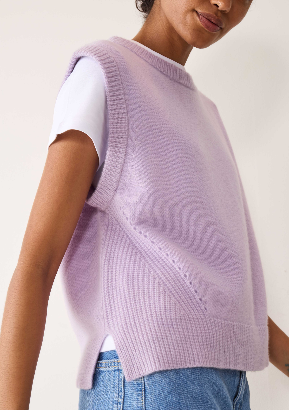 Ribbed Detail Lofty Cashmere Tank in Siberian Lilac