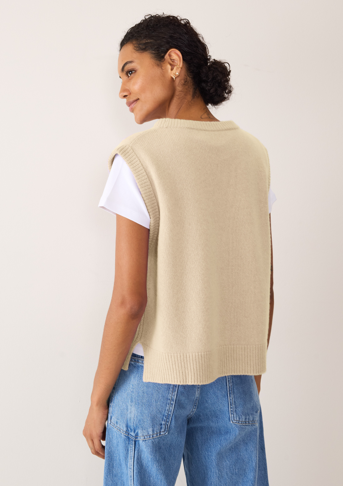 Ribbed Detail Lofty Cashmere Tank in Crème