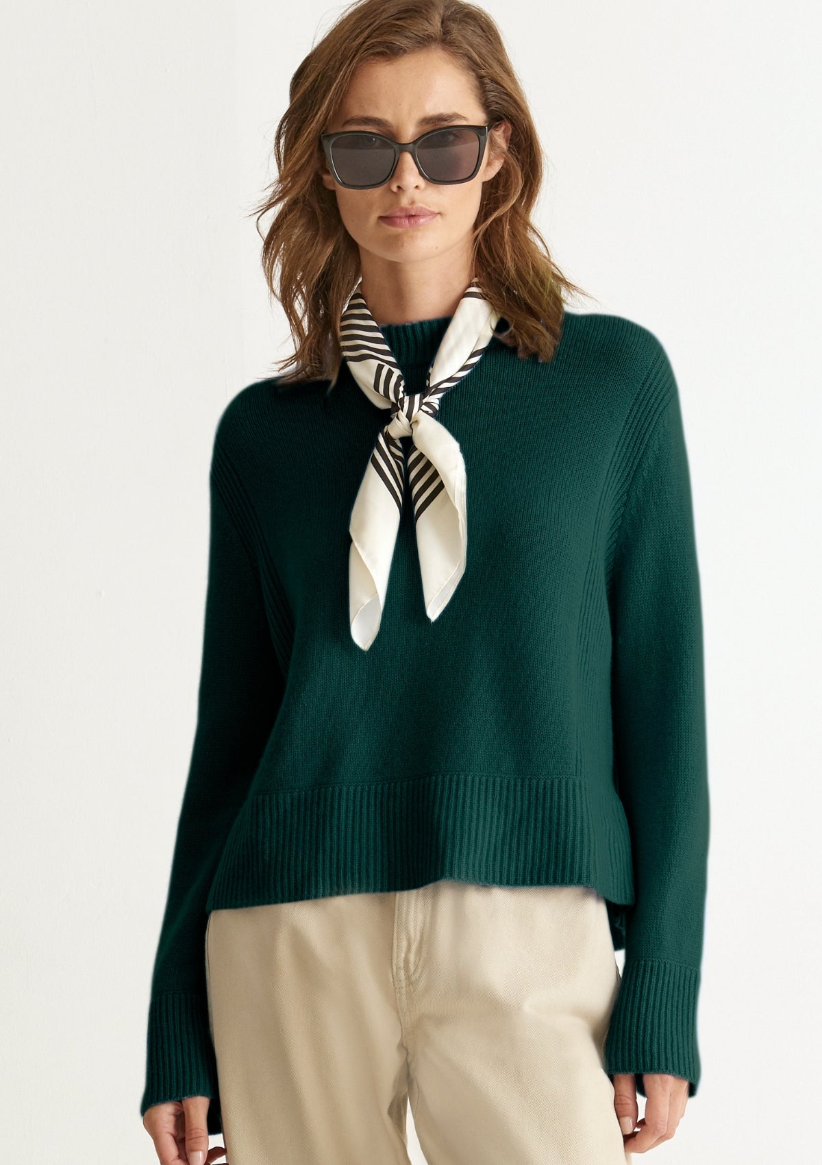 Cropped Bottle Green Sweatshirt