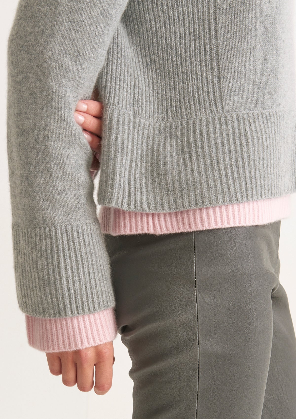 Cropped Foggy Grey Sweatshirt