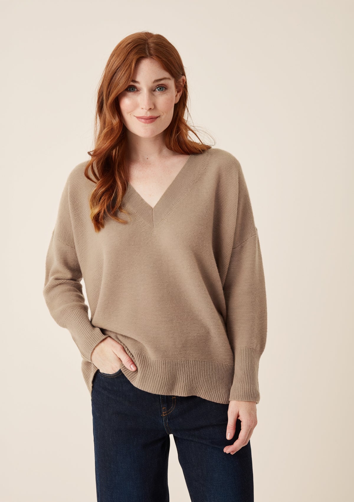 Relaxed Lofty V Neck Sweater in Chanterelle