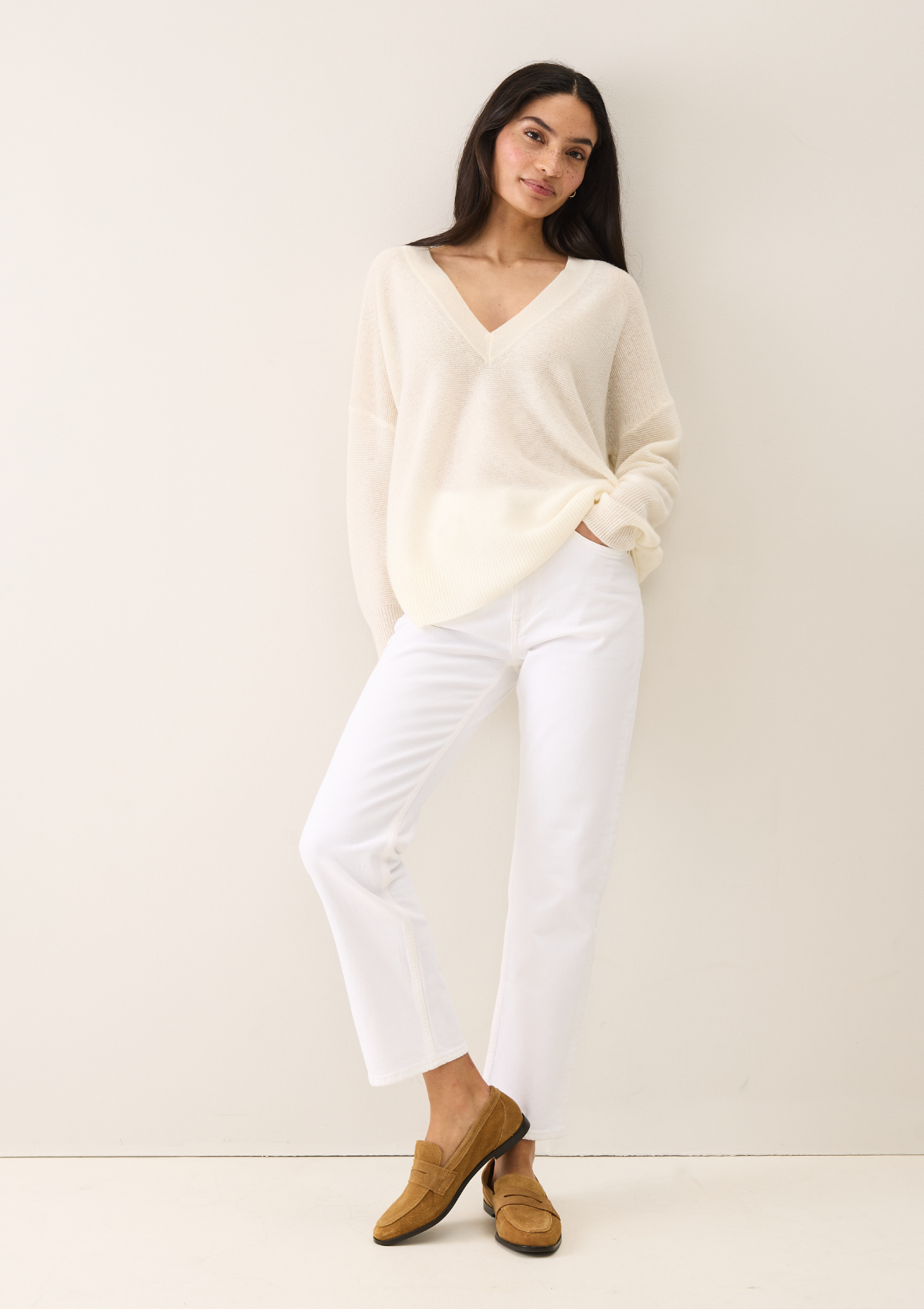 Relaxed Lofty V Neck Sweater in Snow White