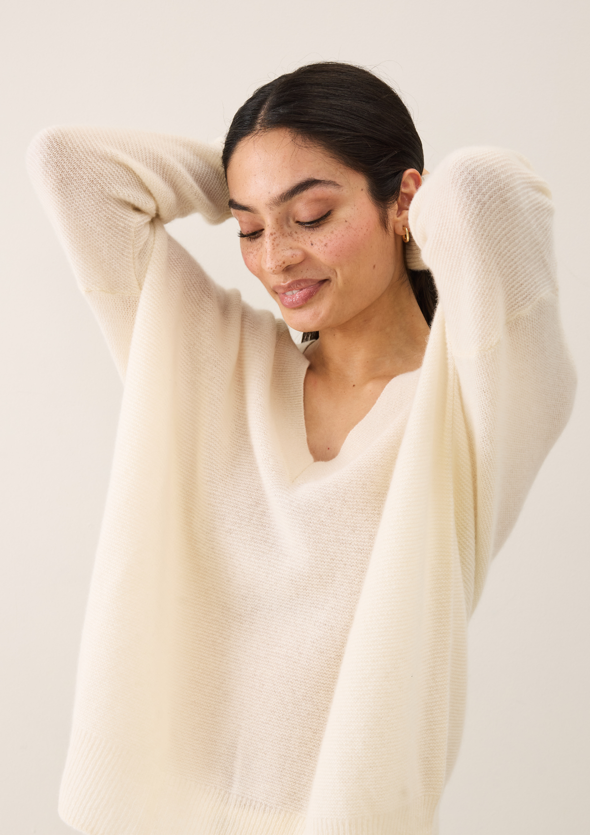 Relaxed Lofty V-Neck Sweater in Chalk White