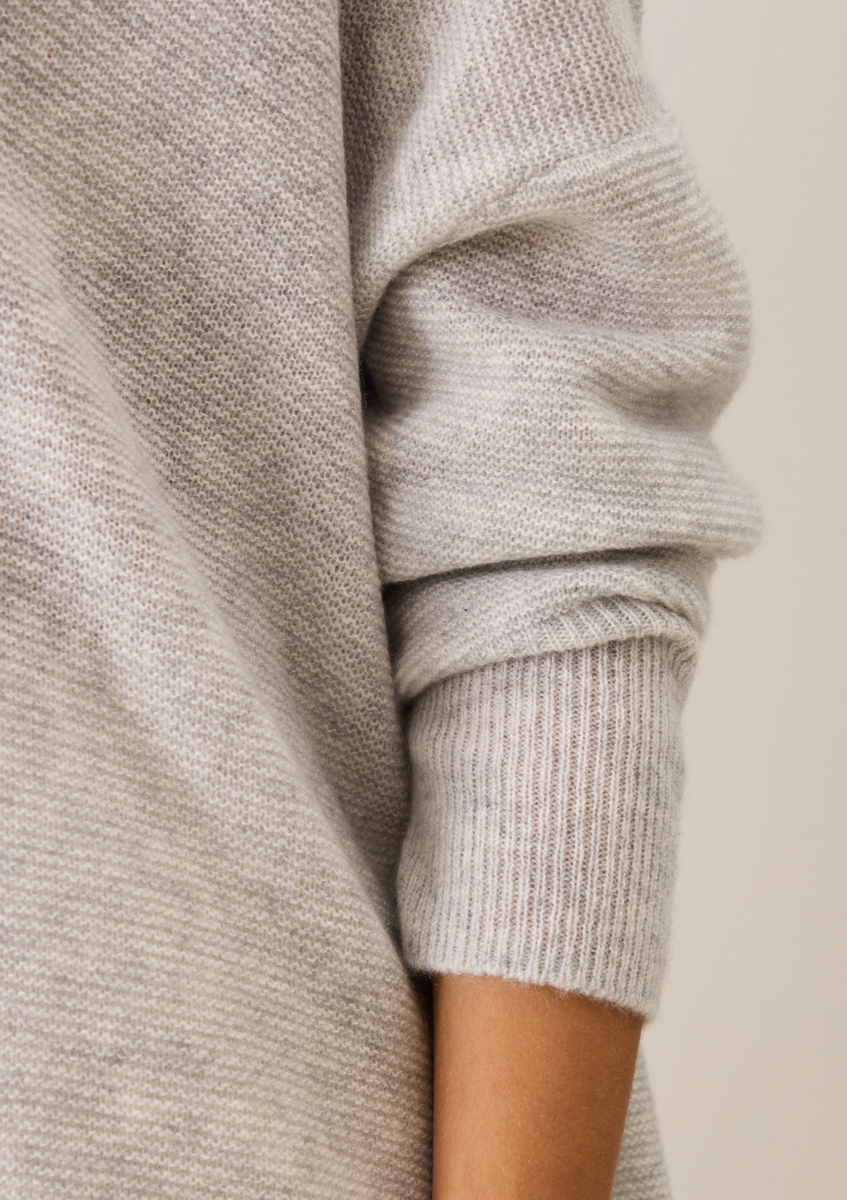 Relaxed Lofty V Neck Sweater in Foggy Grey