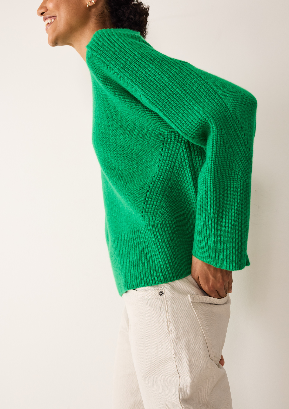 Ribbed Detail Lofty Crew Sweatshirt in Billiard Green