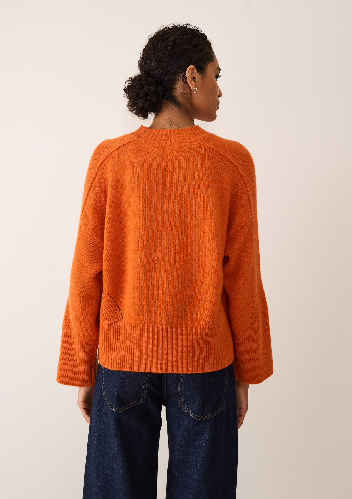 Ribbed Detail Lofty Crew Sweatshirt in Tiger Orange