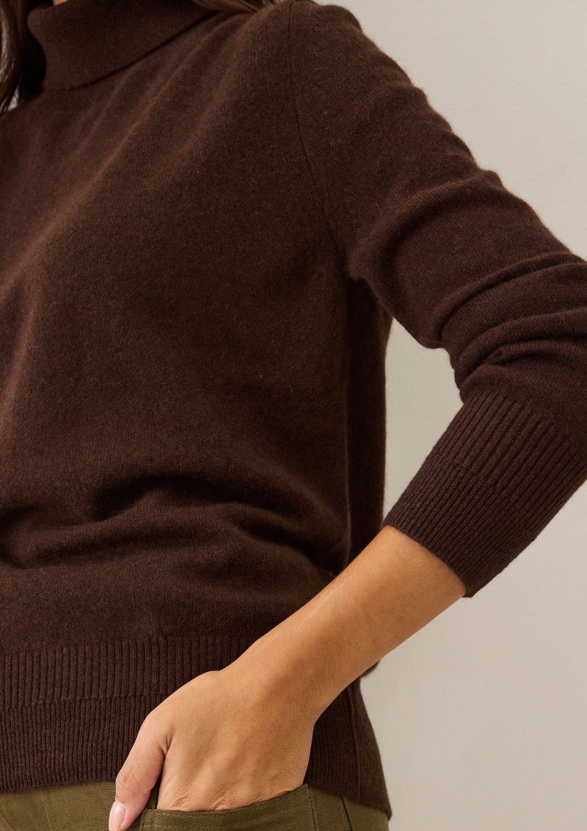 Cashmere Polo Neck Sweater in Americano Brown