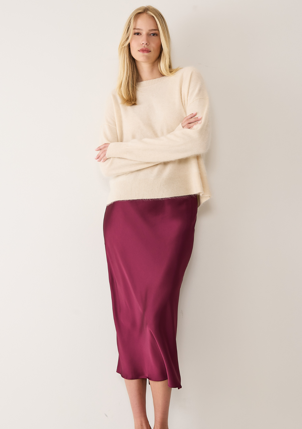 Brushed Cashmere Sweater in Porcelaine White