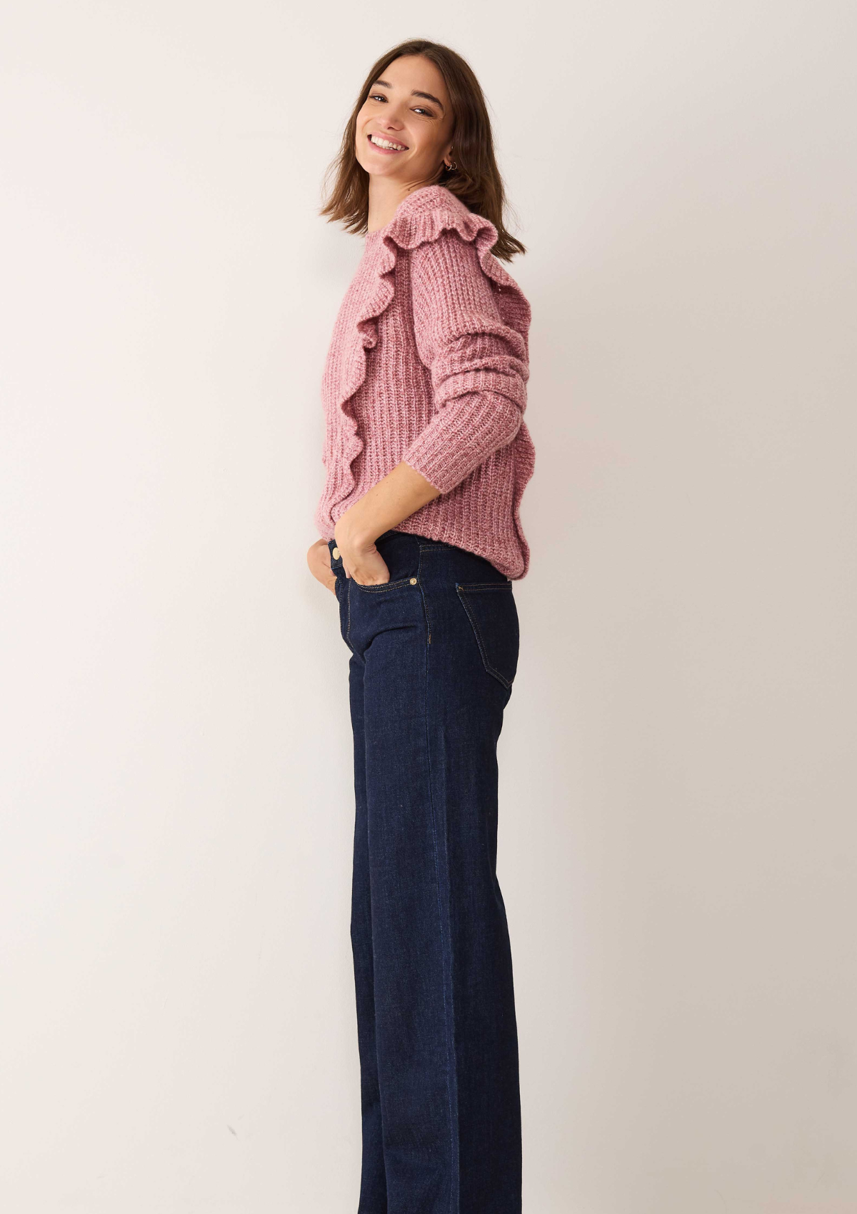 Silk & Cashmere Frilled Sweater in Sugary Pink