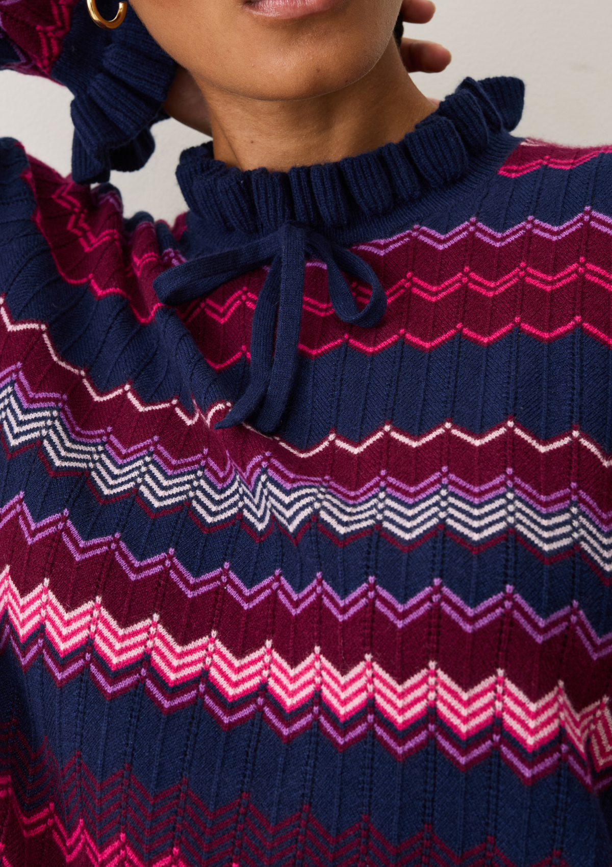 Chevron Stitch Sweater in Pink & Navy Mix