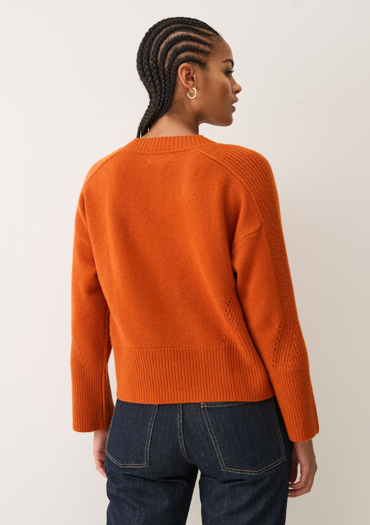 V-Neck Lofty Sweatshirt in Marmalade Orange
