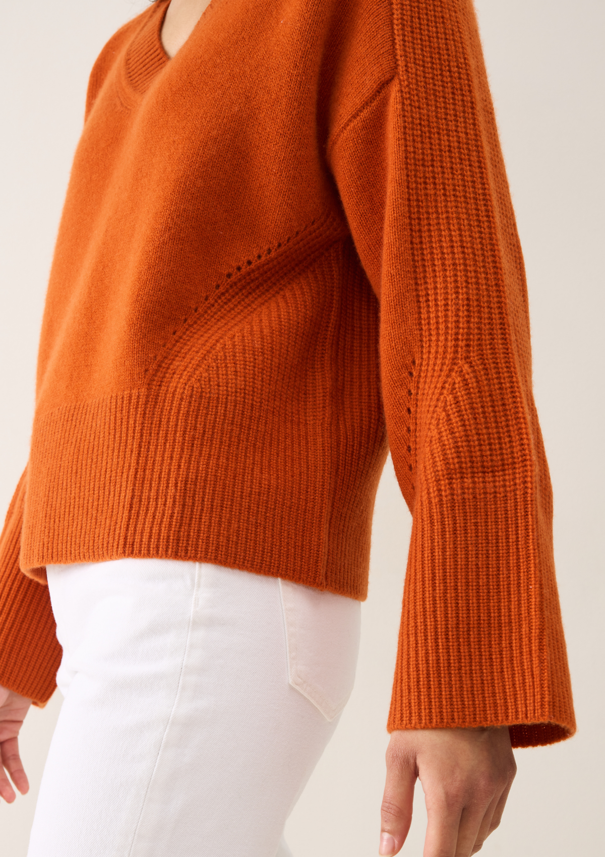 V-Neck Lofty Sweatshirt in Marmalade Orange