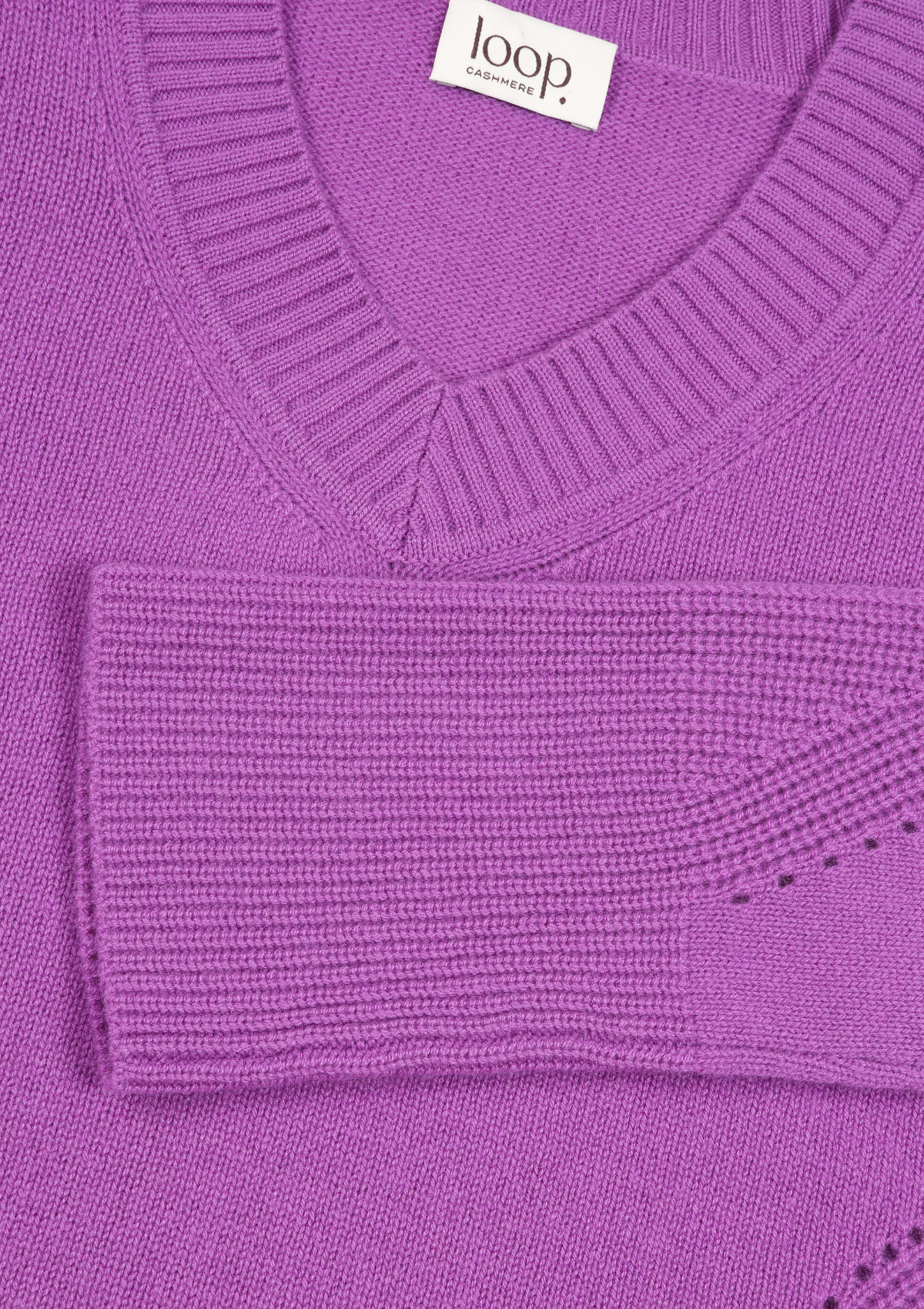 V-Neck Lofty Sweatshirt in Vibration Purple