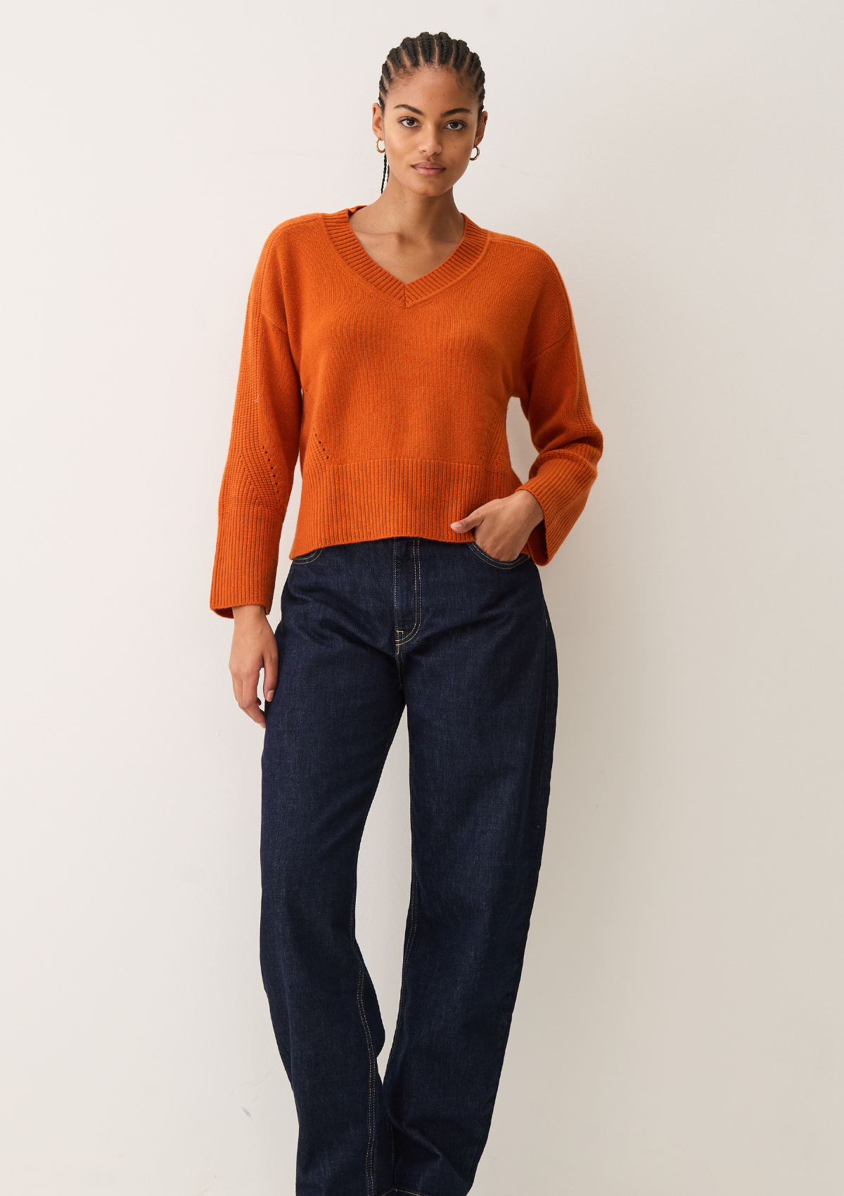 V-Neck Lofty Sweatshirt in Marmalade Orange