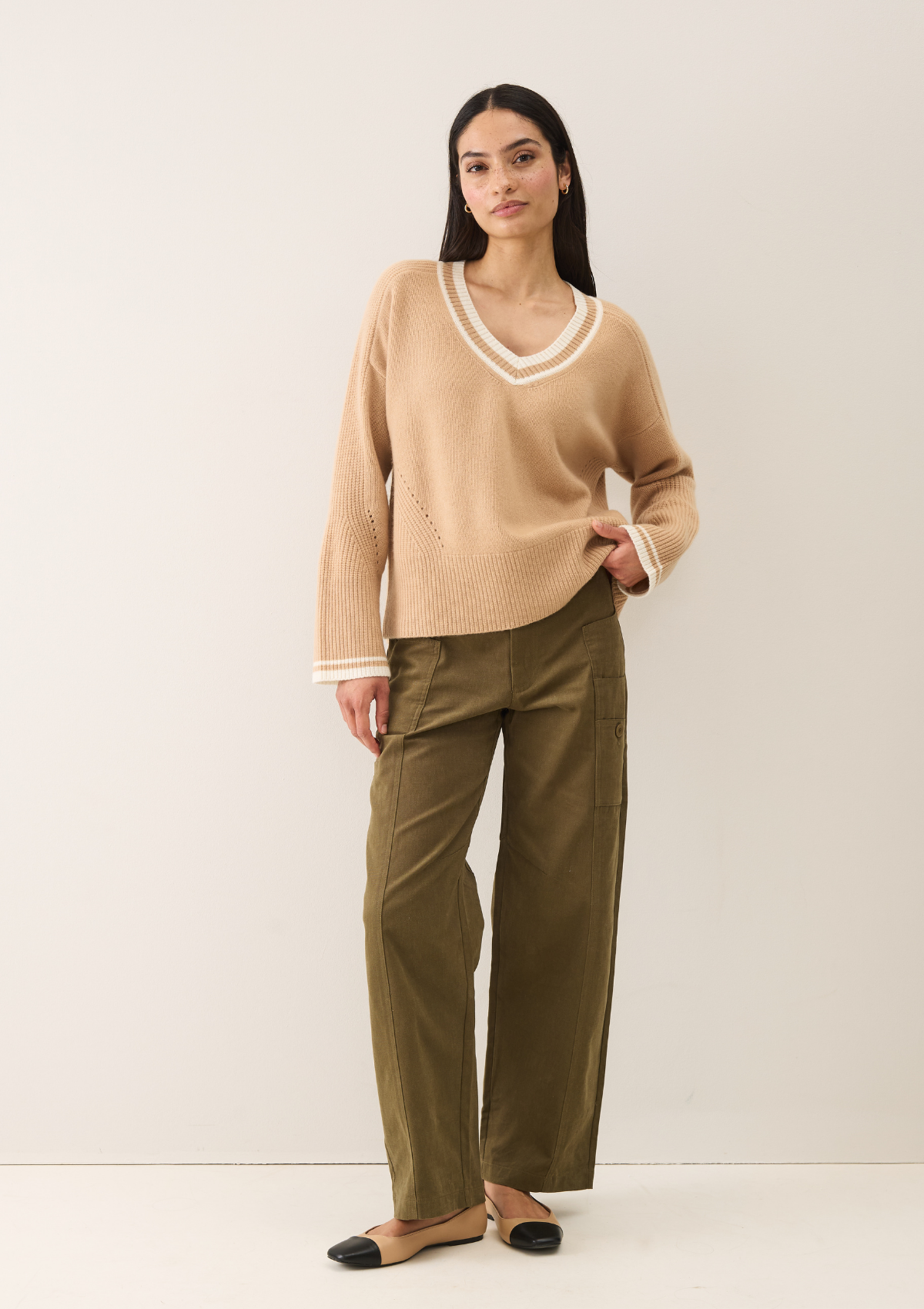 Striped Tipped V Neck Lofty Sweater in Honey