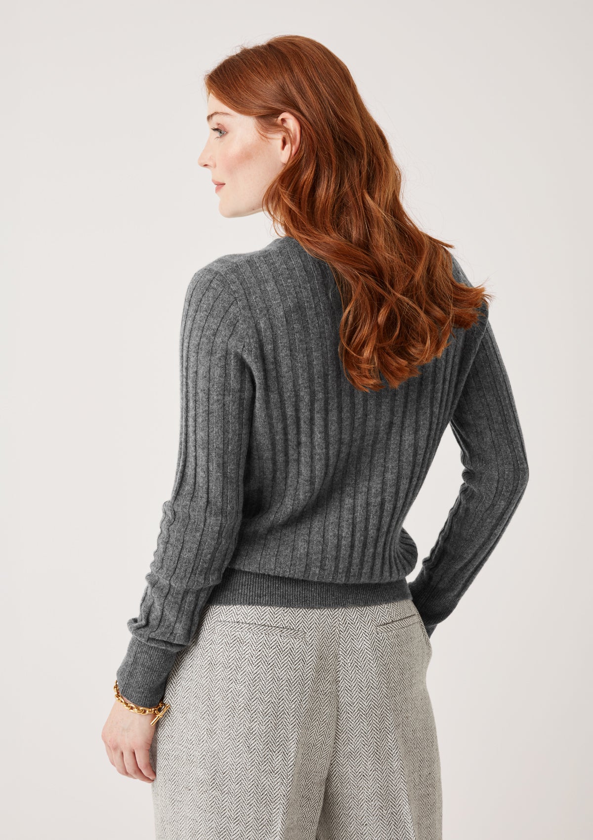 Cashmere Wide Rib Sweater in Pewter Grey